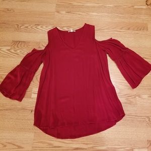 Red Cold shoulder Pleione Top